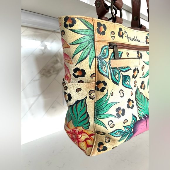 Anuschka - Hand painted one of - Picture 12 of 16